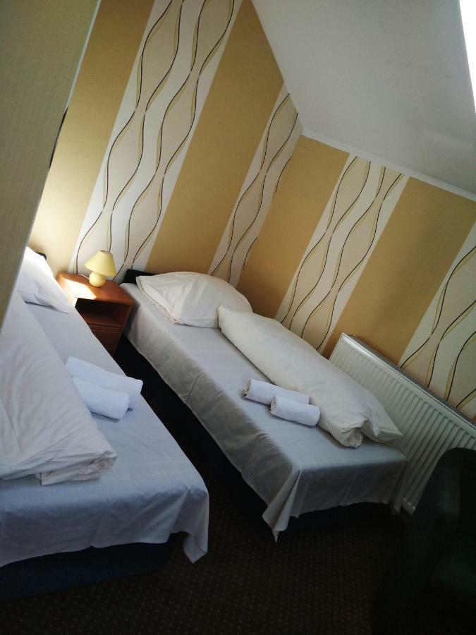Sawik Dziekanowice Motel Lednogora Eksteriør bilde