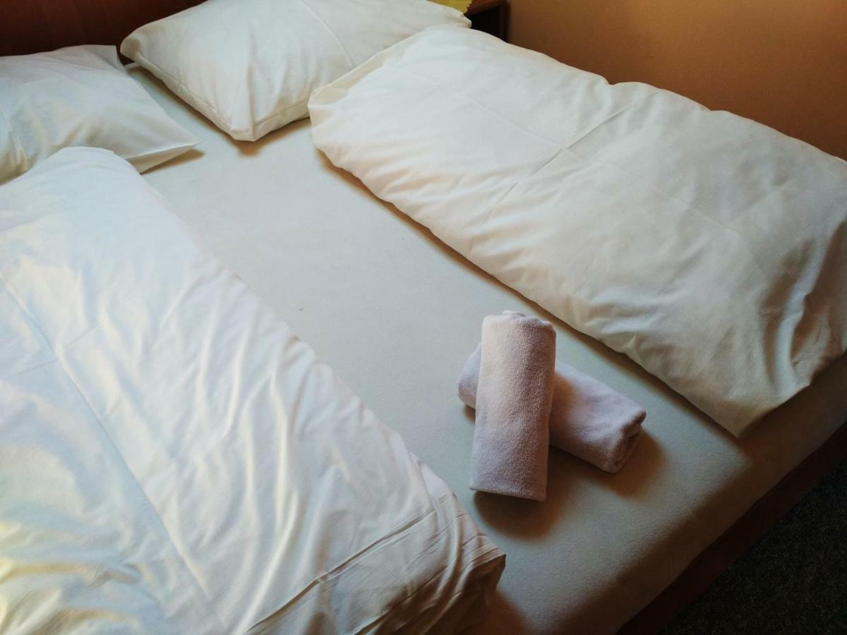 Sawik Dziekanowice Motel Lednogora Eksteriør bilde